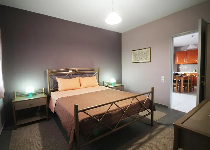 Aggelo 4 Bedroom Apartment